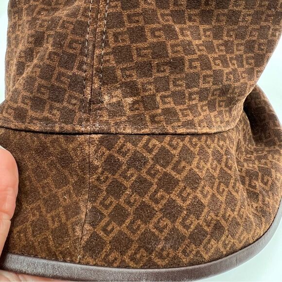 GUCCI BURGUNDY GG MONOGRAM CANVAS BUCKET HAT Sz M  Gucci Bucket Hat Suede Leather Trim Brown GG Logo